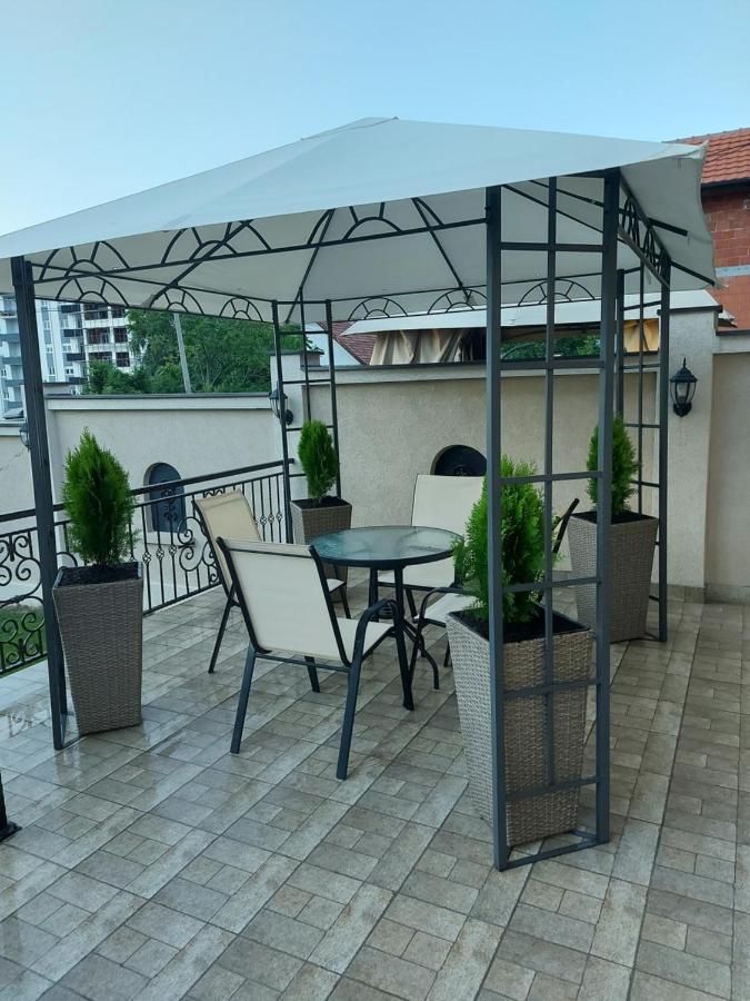 Apartments Exclusive Belgrado Esterno foto