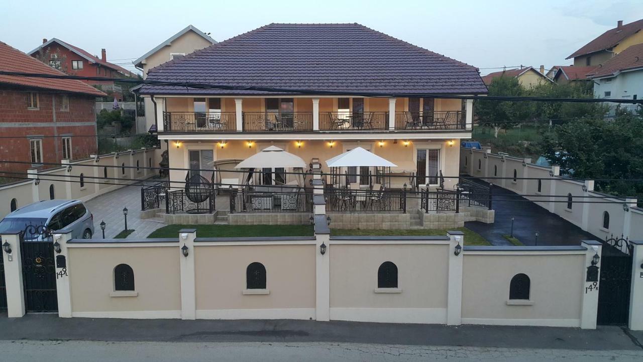 Apartments Exclusive Belgrado Esterno foto