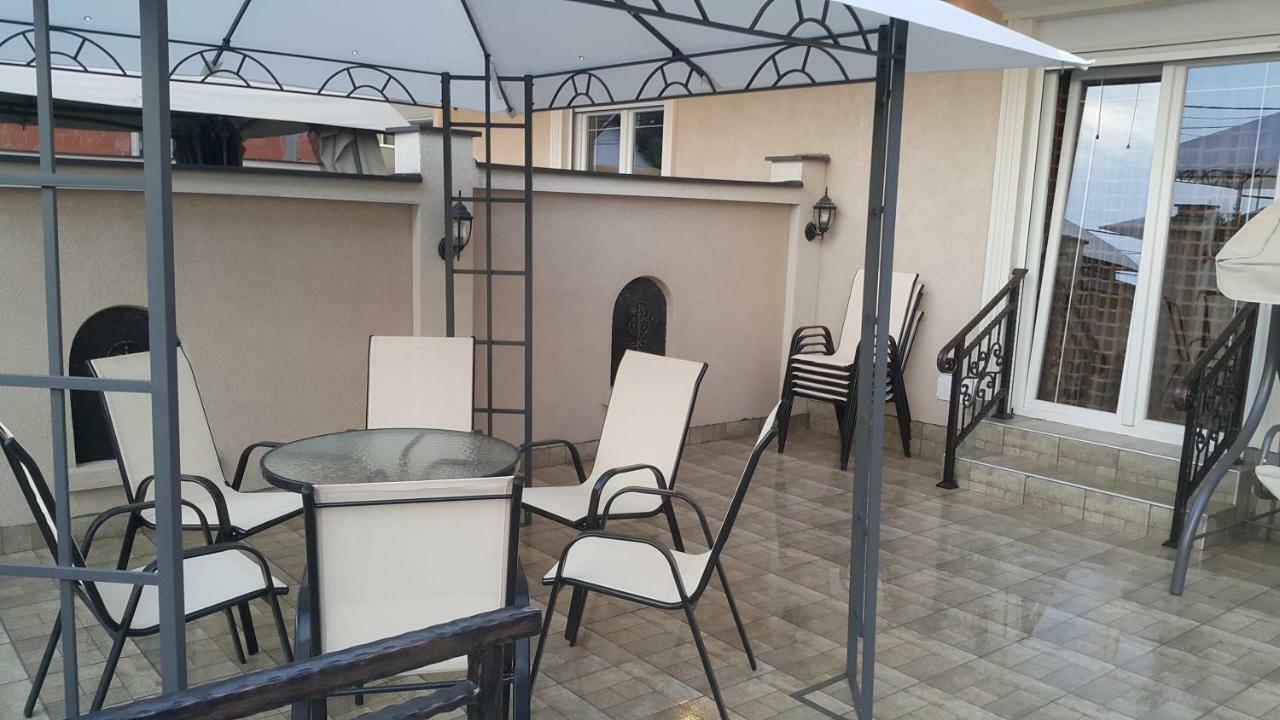 Apartments Exclusive Belgrado Esterno foto
