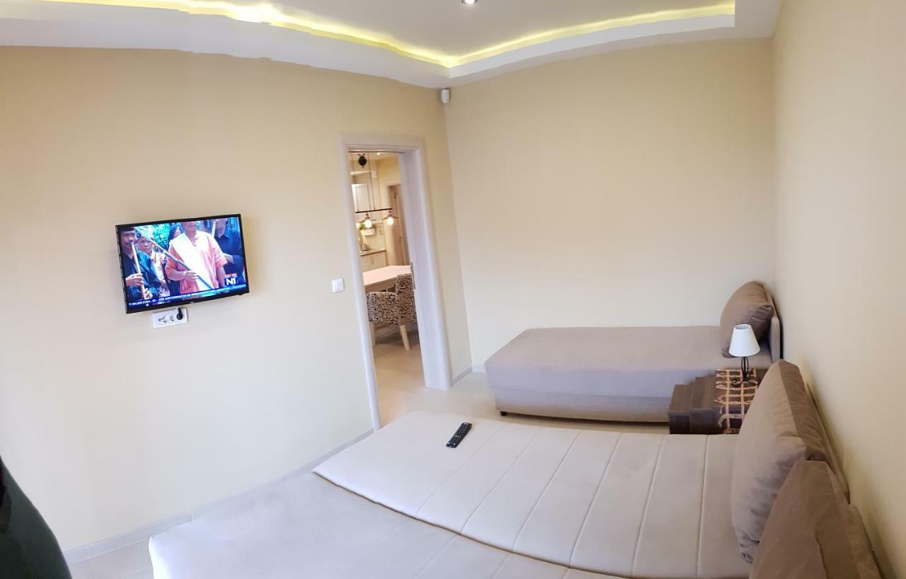 Apartments Exclusive Belgrado Esterno foto